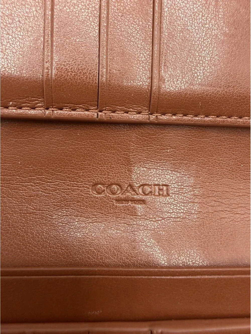 Coach Leather Wallet Brown Leather With Zipper And Gold Logo